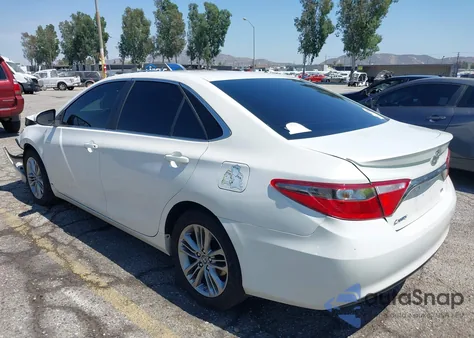 2017 Toyota Camry Se z USA, uszkodzony, nr VIN 4T1BF1FKXHU286378